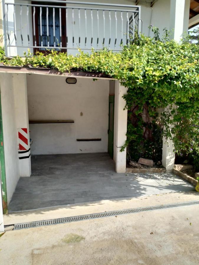 Petrovija Happy Home מראה חיצוני תמונה