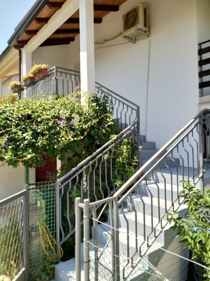 Petrovija Happy Home מראה חיצוני תמונה