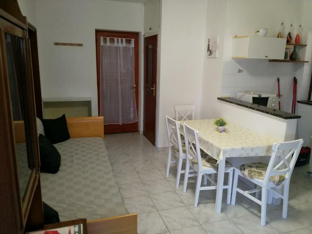 Petrovija Happy Home מראה חיצוני תמונה